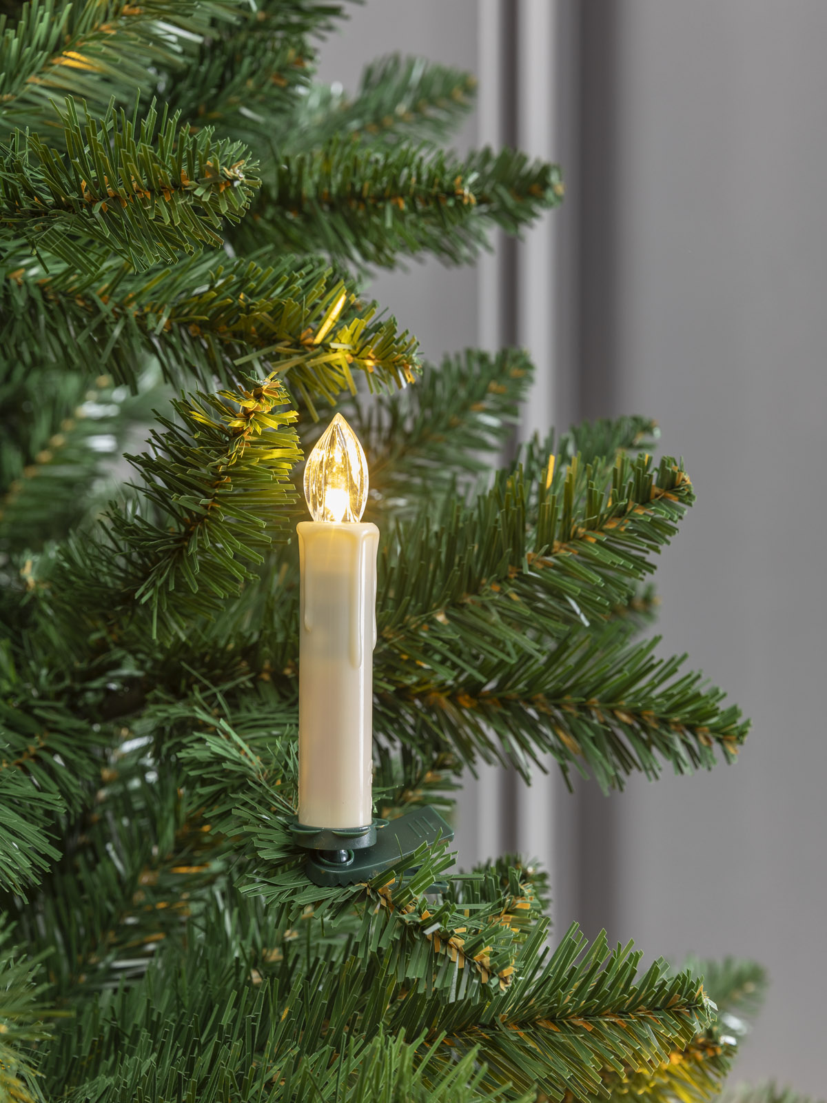 Künstlicher Weihnachtsbaum 120 cm "Lappland" (mit LED Kerzen)