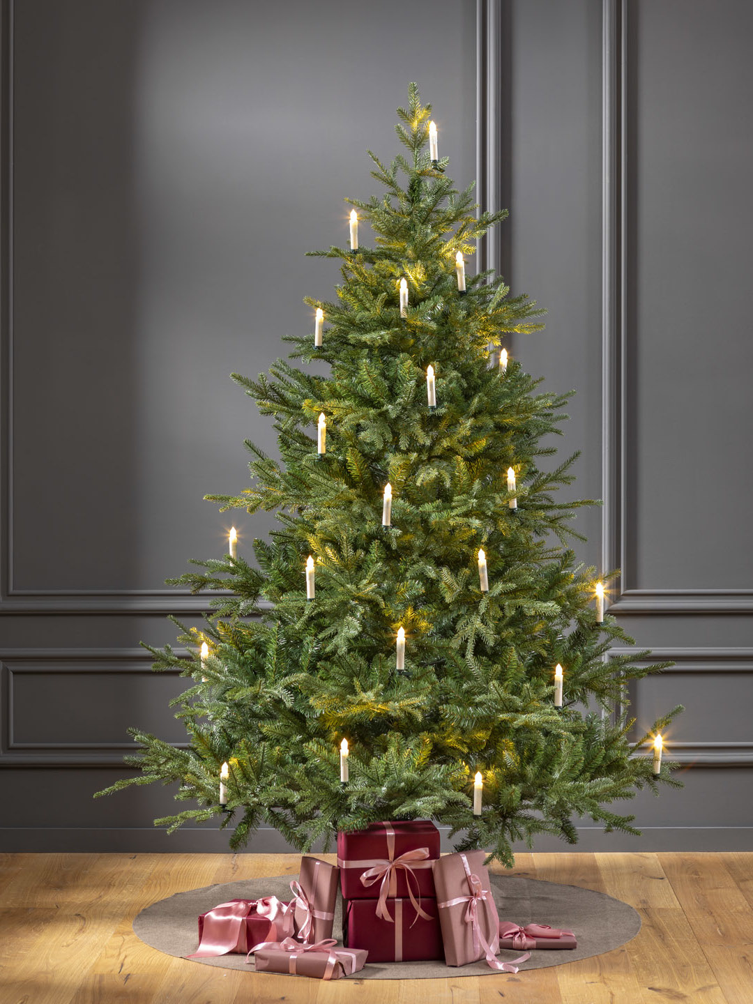 Künstlicher Weihnachtsbaum 120 cm "Grönland" (mit LED Kerzen)